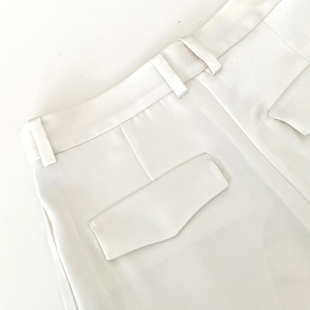 Aritzia Babaton Outgoing Satin Cargo Pant - Picture 10 of 14